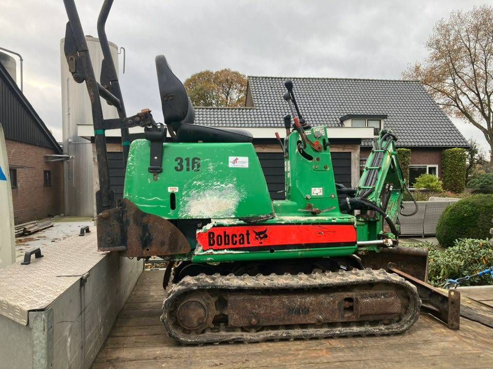 Minigraver Bobcat 319 EA Diesel 2005