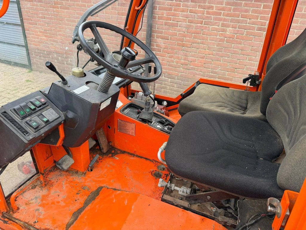Implement carrier Holder C340 Diesel 2006