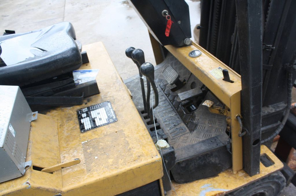 Caterpillar D-EP15T Elektrogabelstapler, 1044 kg, 4,3 m, Baujahr 1998