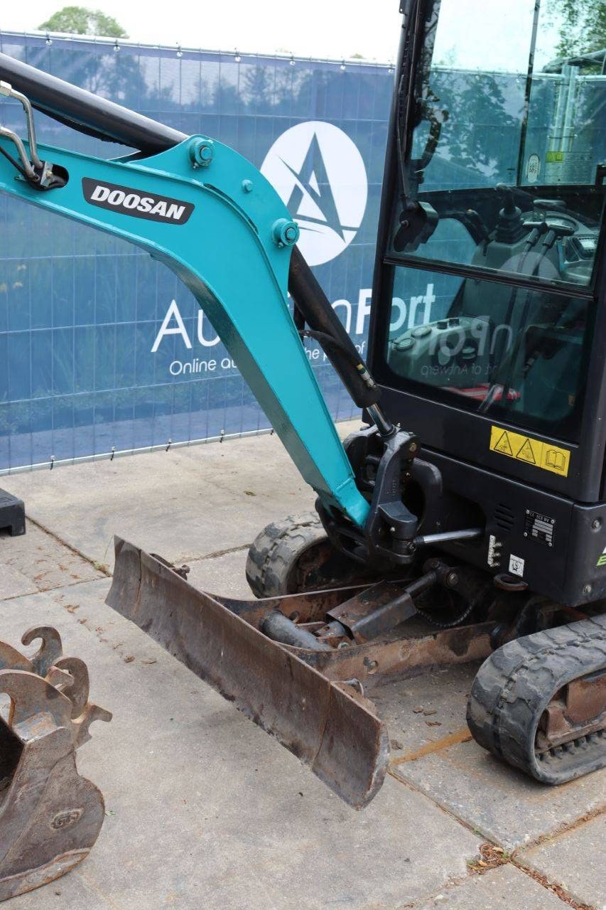 Minigraver Doosan DX19 Elektrisch 2021