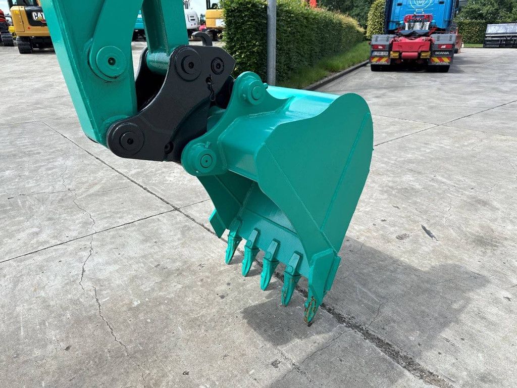 Midi excavator IHI 68 NS Diesel 2018