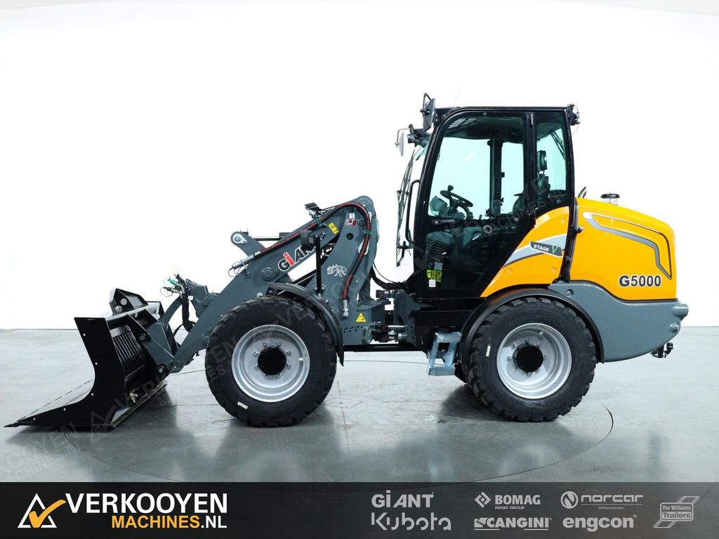 2025 Giant G5000 VV1519
