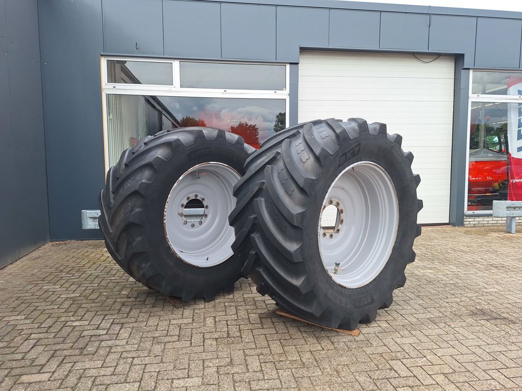 BKT 900/50R42IF AGRIMAX FORCE