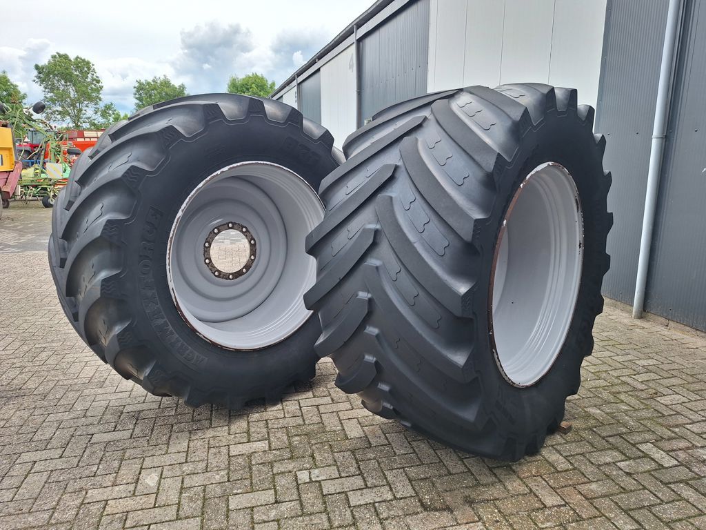 BKT 900/50R42IF AGRIMAX FORCE