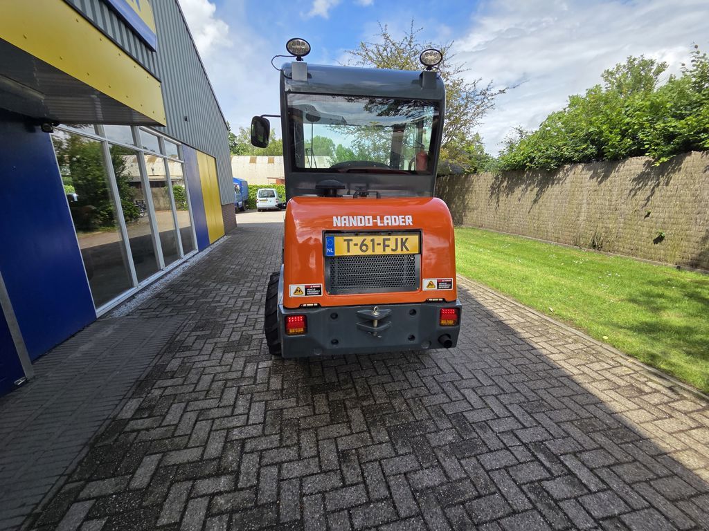 NANDO-LOADER NL810 kniklader
