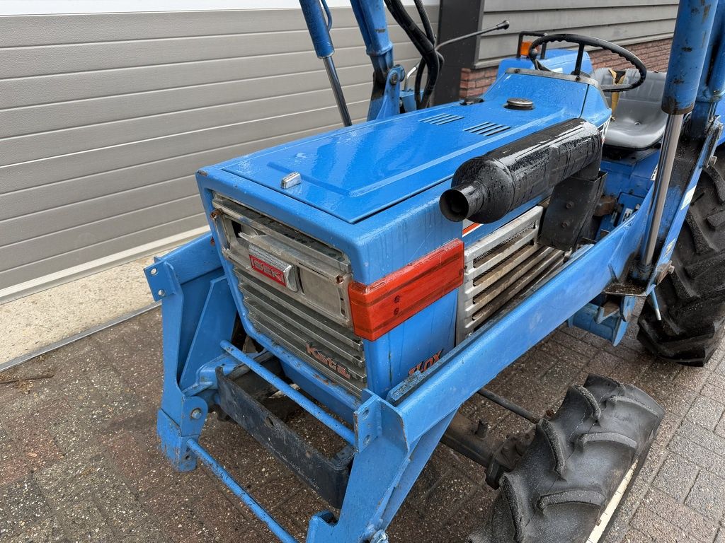 Iseki TL2301 4WD minitractor met frontlader NL kenteken