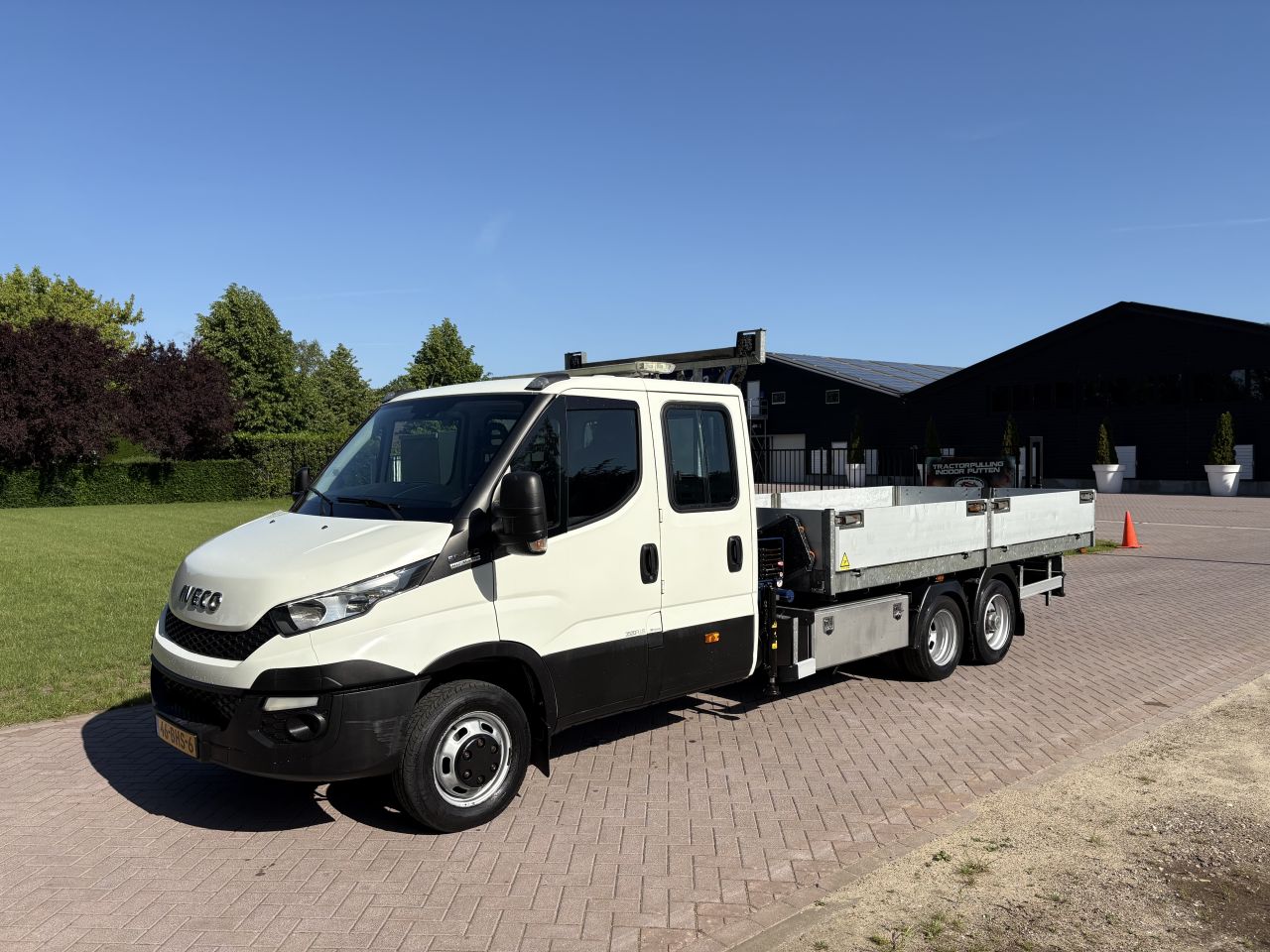 IVECO 50C17+ clixtar Kipper met kraan C1E RIJBEWIJS