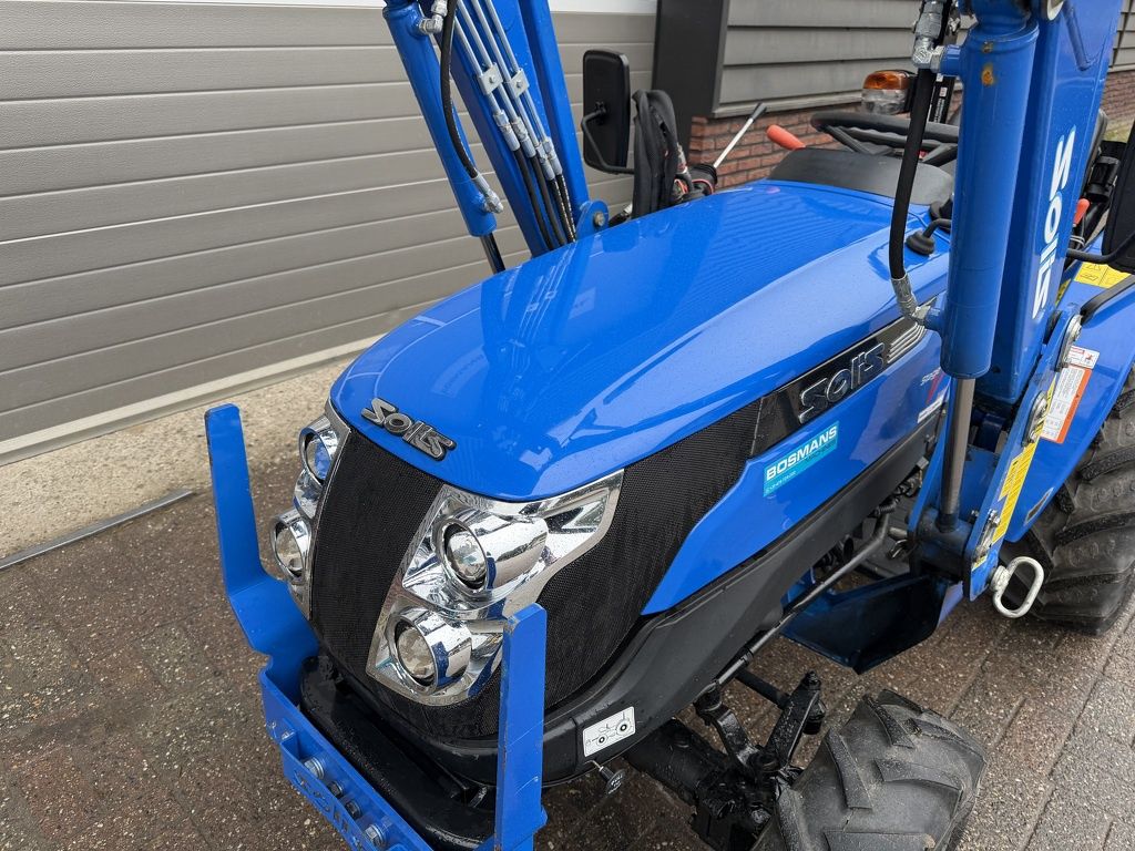 Solis 20 4WD minitractor met frontlader BJ 2019 388 uur