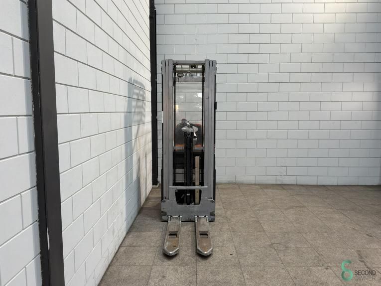 Stackers Electric Still EXV-SF14 2017