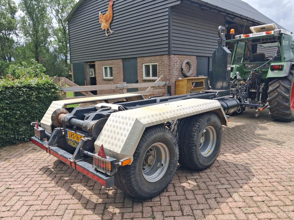 Pronar T185 haakarm/kipper Elektrische bediening