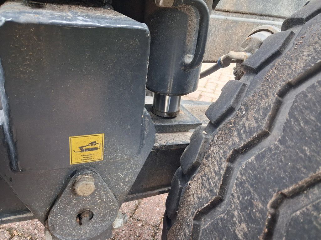 Pronar T185 haakarm/kipper Elektrische bediening