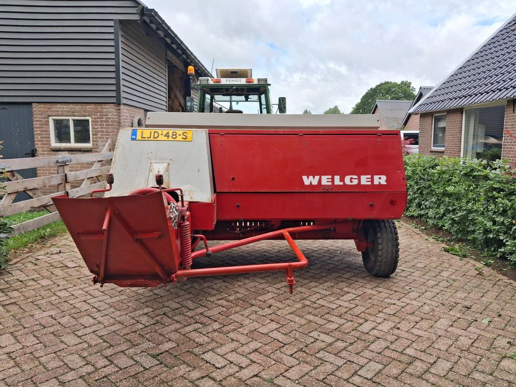 Welger AP 830 balenpers/minibalen