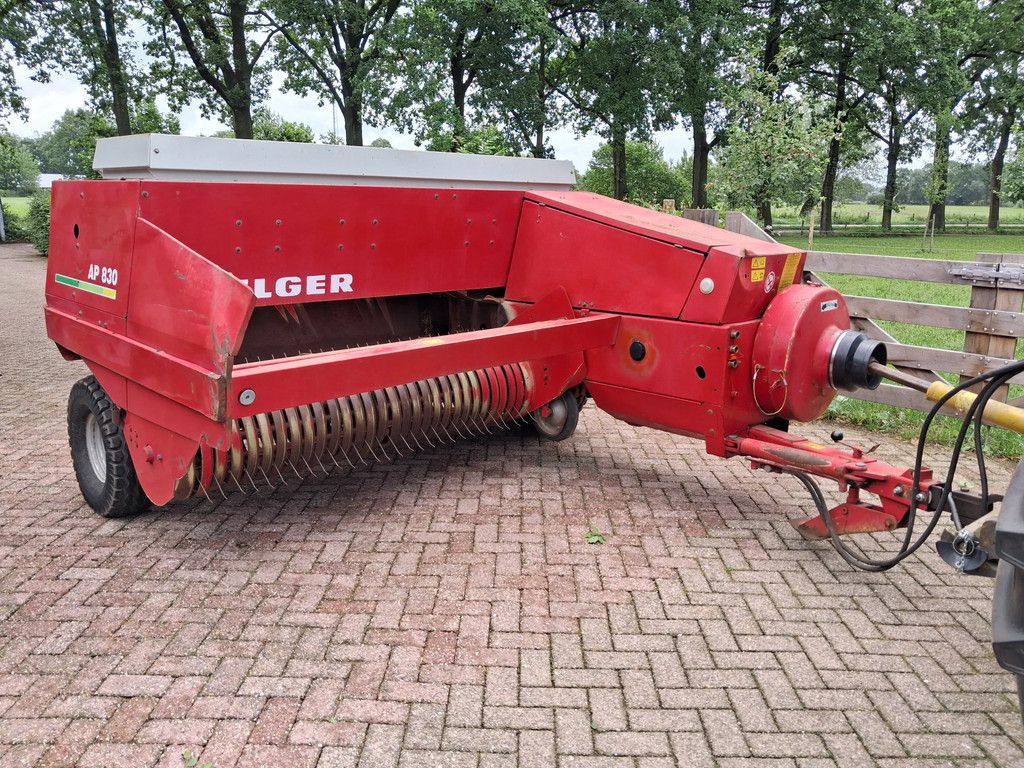 Welger AP 830 balenpers/minibalen