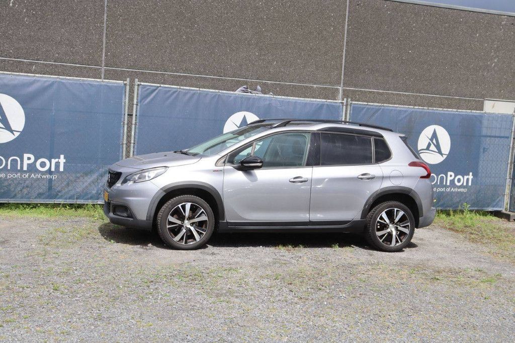 Peugeot SUV 2008 Petrol 110hp 2016