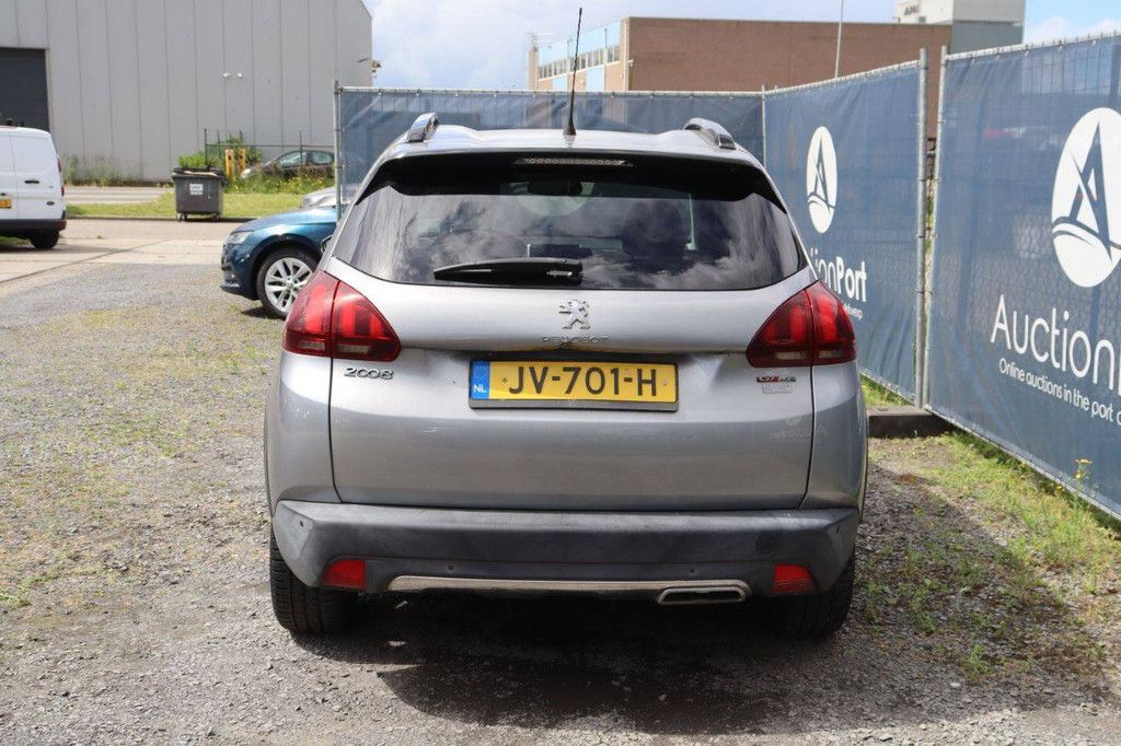 Peugeot SUV 2008 Petrol 110hp 2016