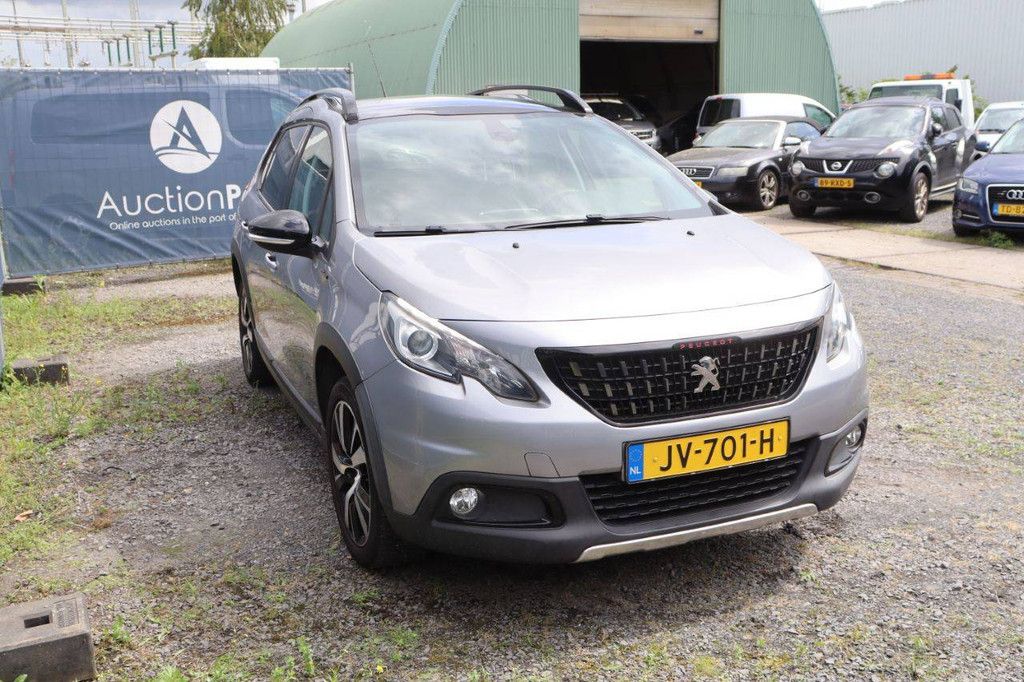 Peugeot SUV 2008 Petrol 110hp 2016