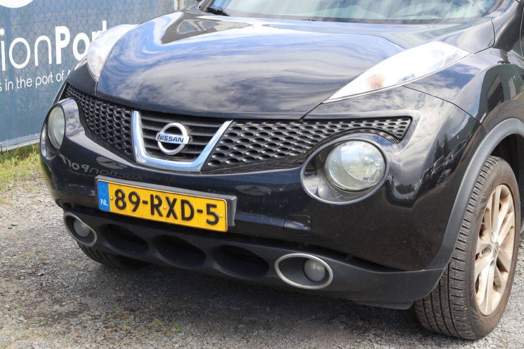 SUV Nissan JUKE Petrol 191hp 2011