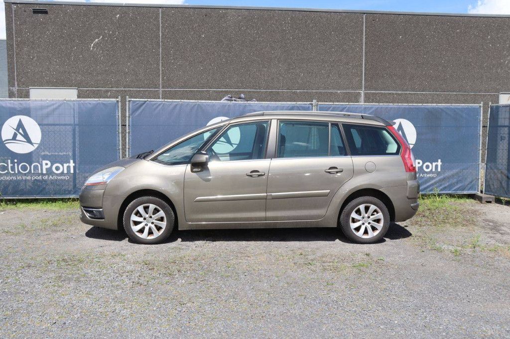 Citroën C4 Picasso Station Wagon Petrol 150hp 2010