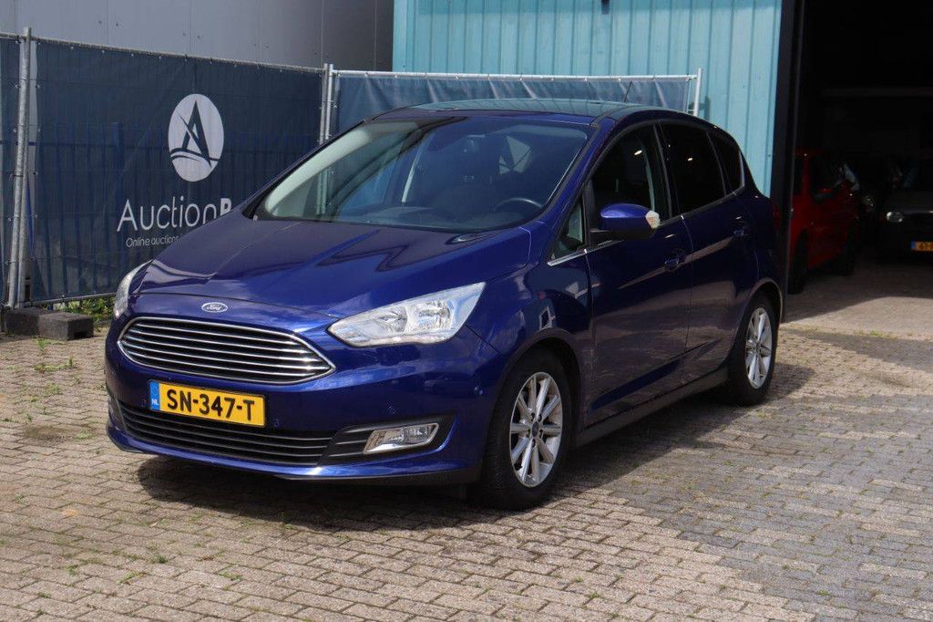 Passenger car Ford C-Max Petrol 125hp 2017