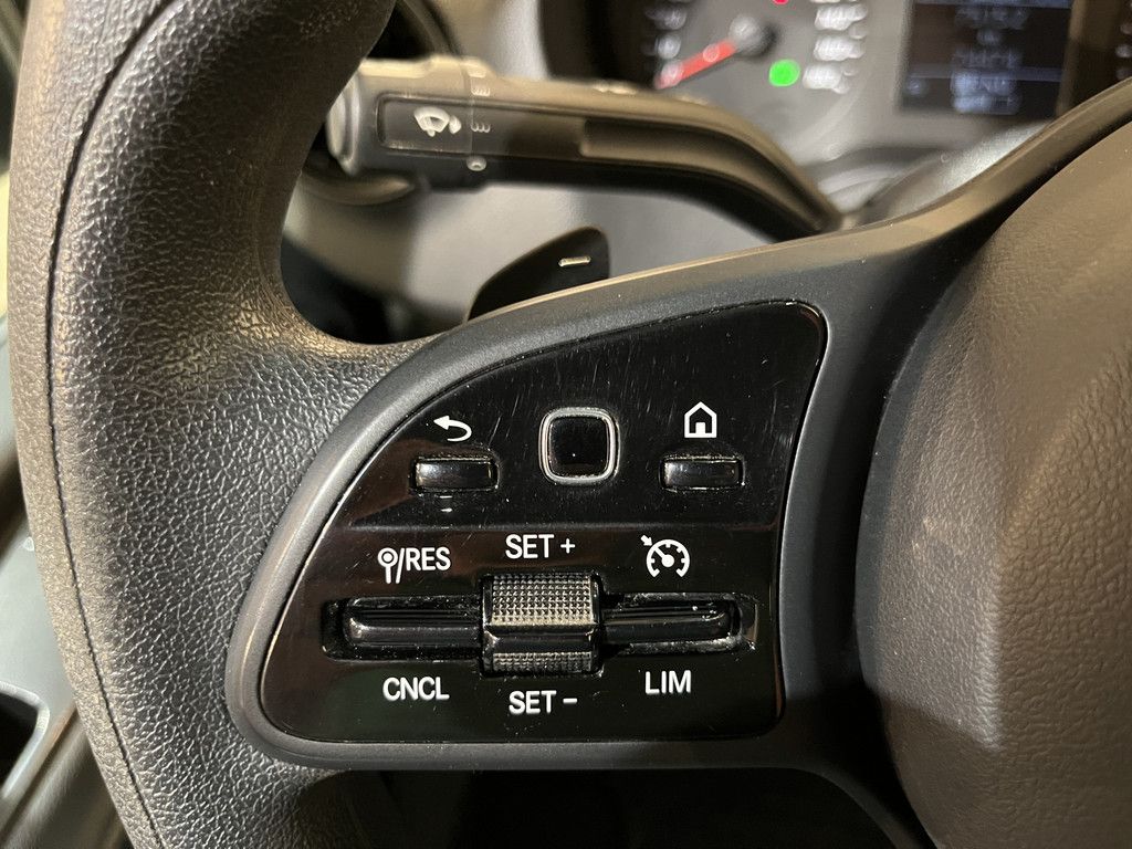 Mercedes-Benz Sprinter 315 CDI L2H2 RWD Automaat / Servicebus / Kastinrichting / Euro 6 / Airco / CarPlay / Cruise Control / Camera / Trekhaak / 74.500 KM !!