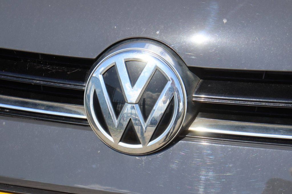 Pkw Volkswagen Golf Benzin 86 PS 2014