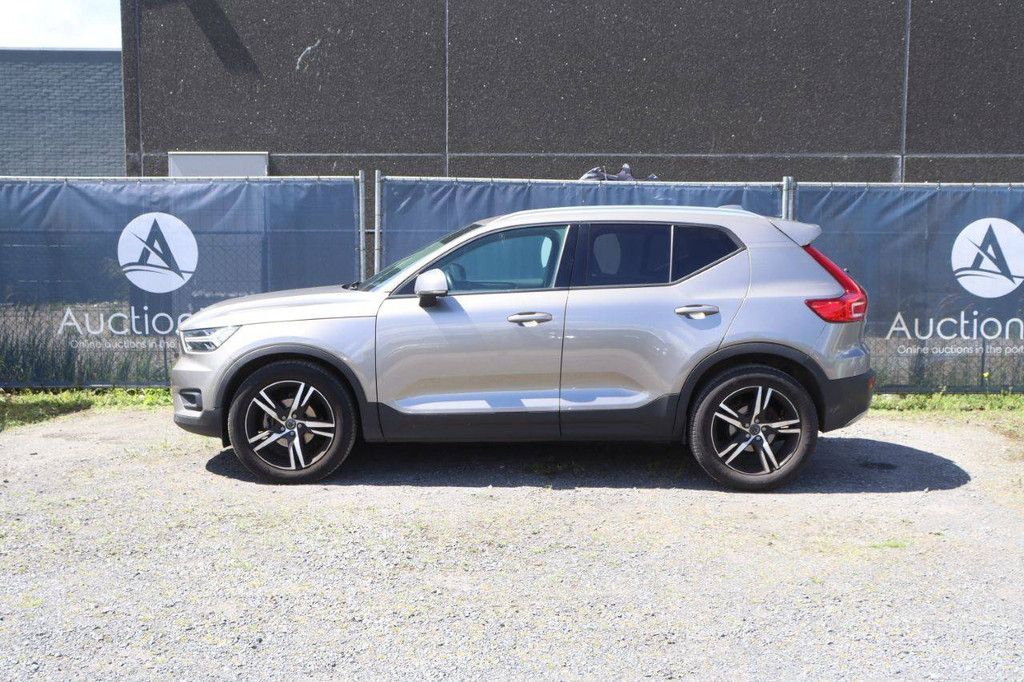 SUV Volvo XC40 Diesel 150hp 2021