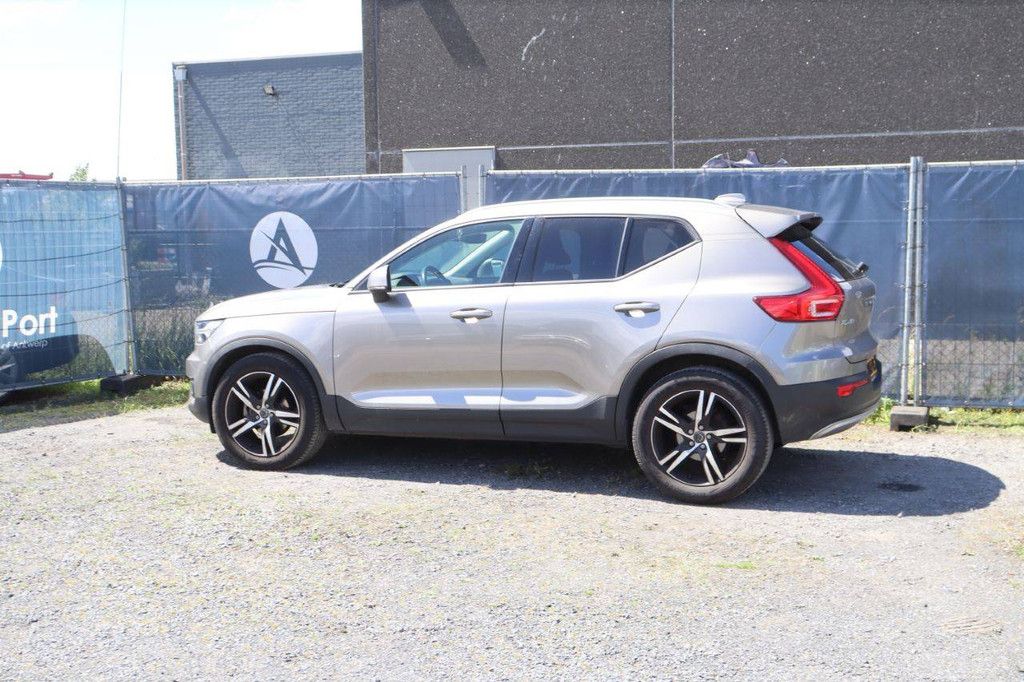 SUV Volvo XC40 Diesel 150hp 2021