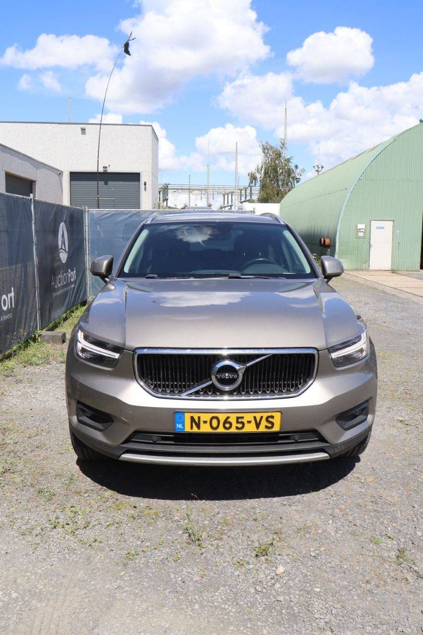 SUV Volvo XC40 Diesel 150hp 2021