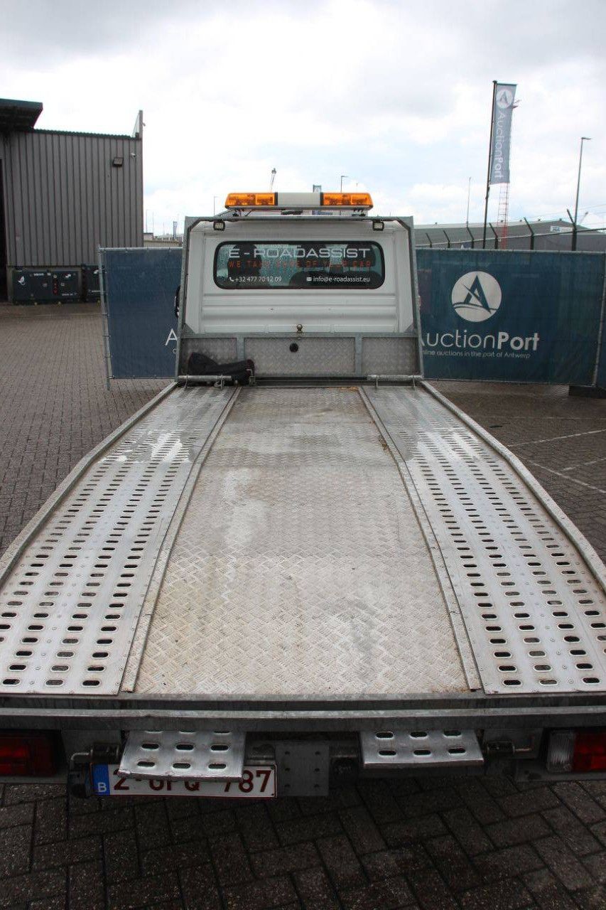 Tow truck Citroën Jumper Diesel 131hp 2012