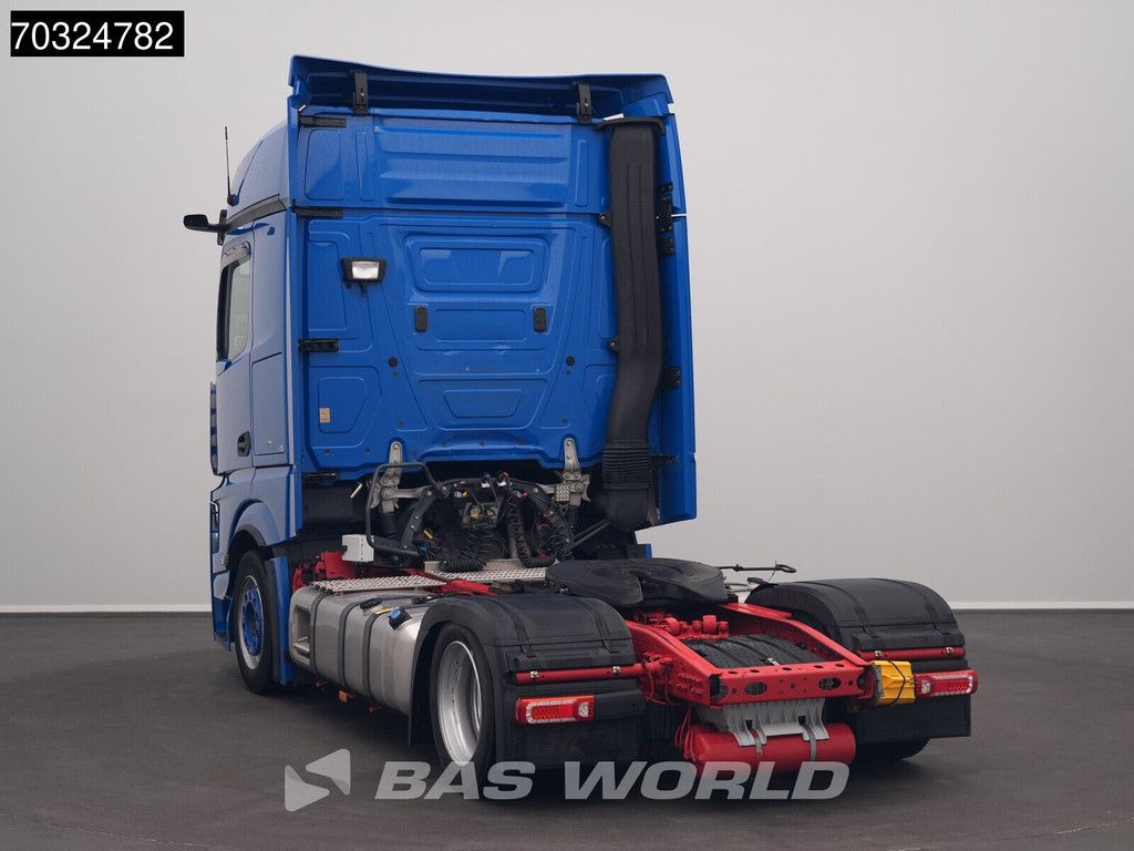 Mercedes Actros L 1851 4X2 BigSpace Mega Hebesattel Retarder 2xTanks ACC Standklima Navi