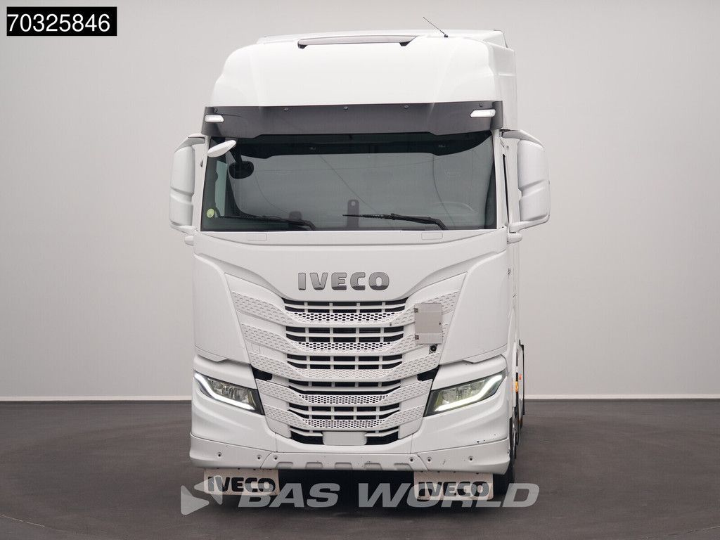 Iveco S-Way 510 4X2 Full-Air Retarder 2xTanks Standklima ACC Navi