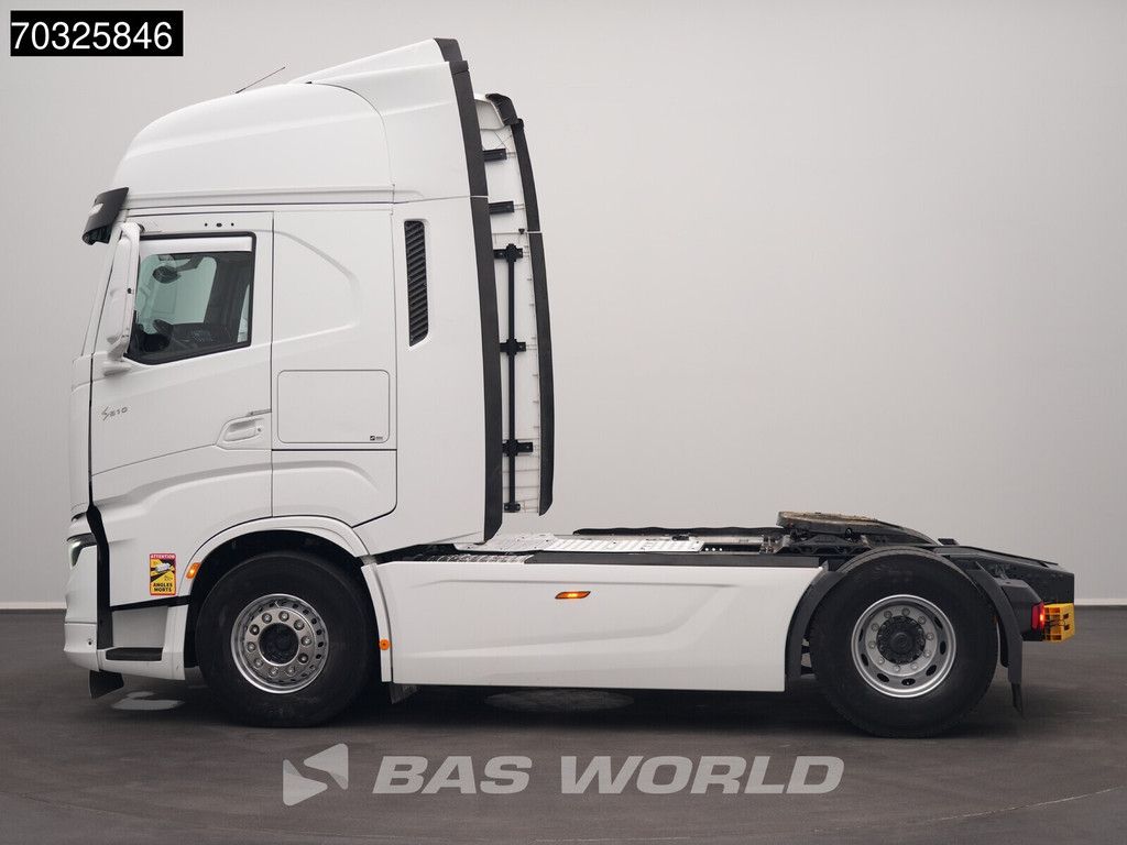 Iveco S-Way 510 4X2 Full-Air Retarder 2xTanks Standklima ACC Navi