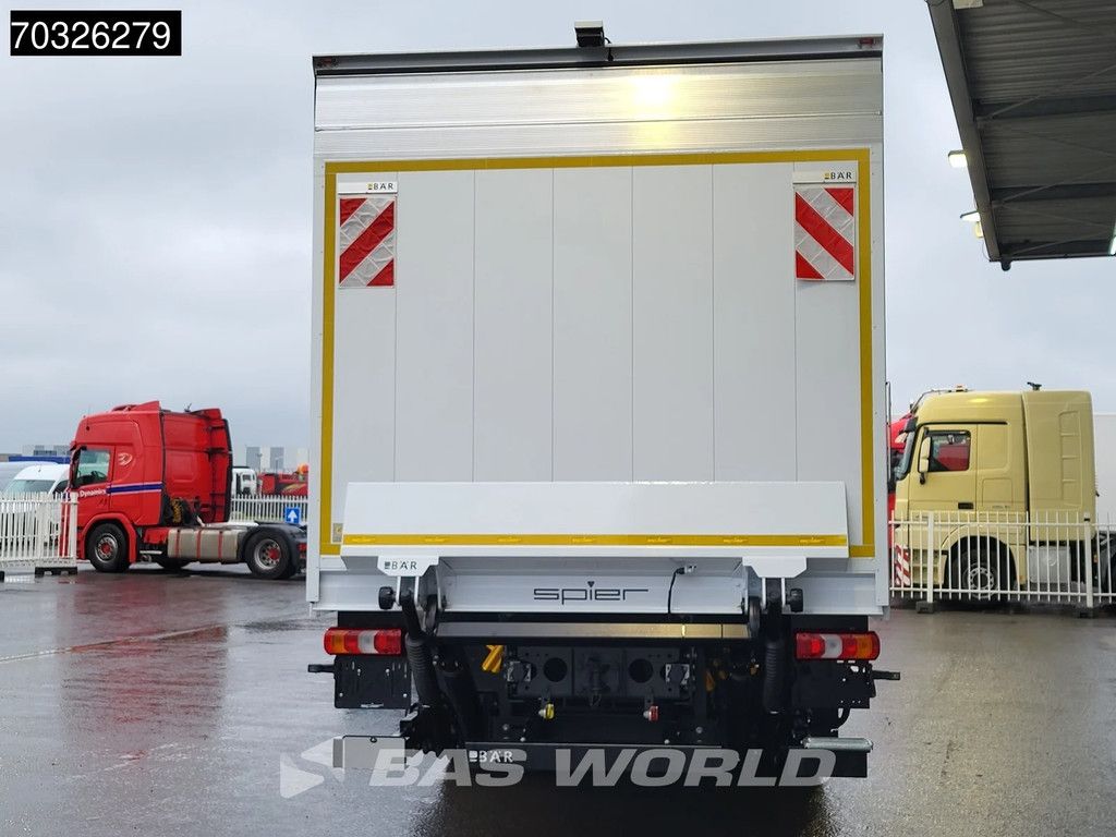 Mercedes Actros 2532 6X2 NEW! 2000kg Ladebordwand Steering Axle Automatic Navi ACC Euro 6