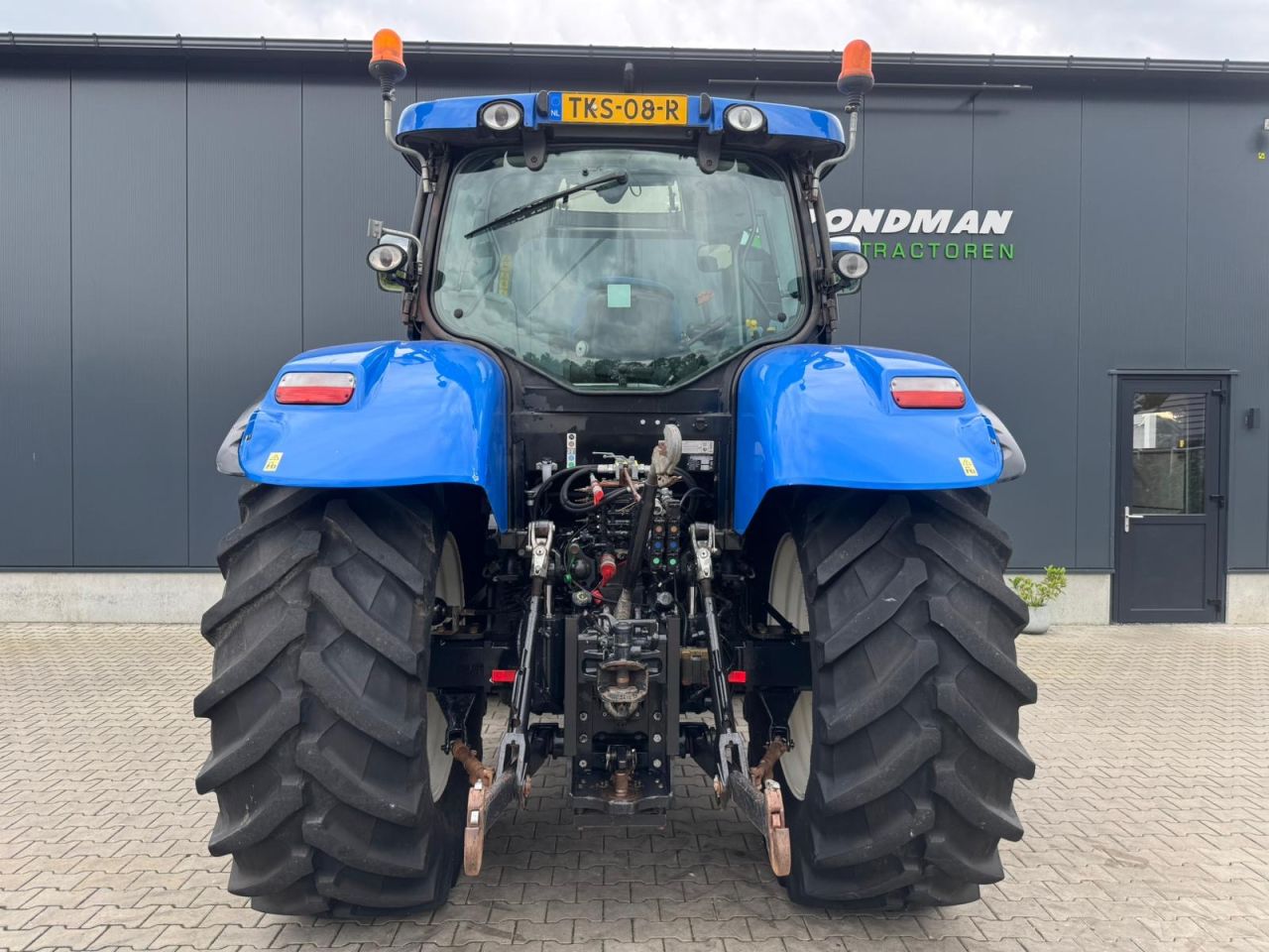 New Holland T6030 Range Command