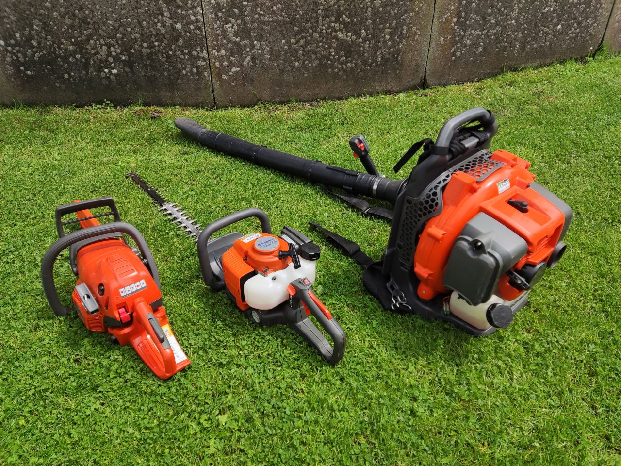 Set HUSQVARNA tuingereedschappen (350BT, 226HD75S, 130)