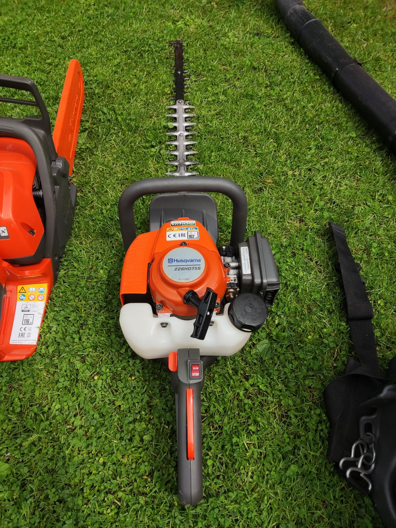 Set HUSQVARNA tuingereedschappen (350BT, 226HD75S, 130)