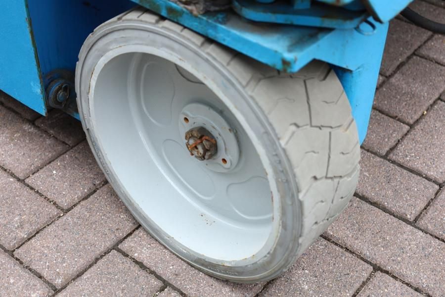 Genie GS2646 Electric, Working Height 9.80m, Capacity 45