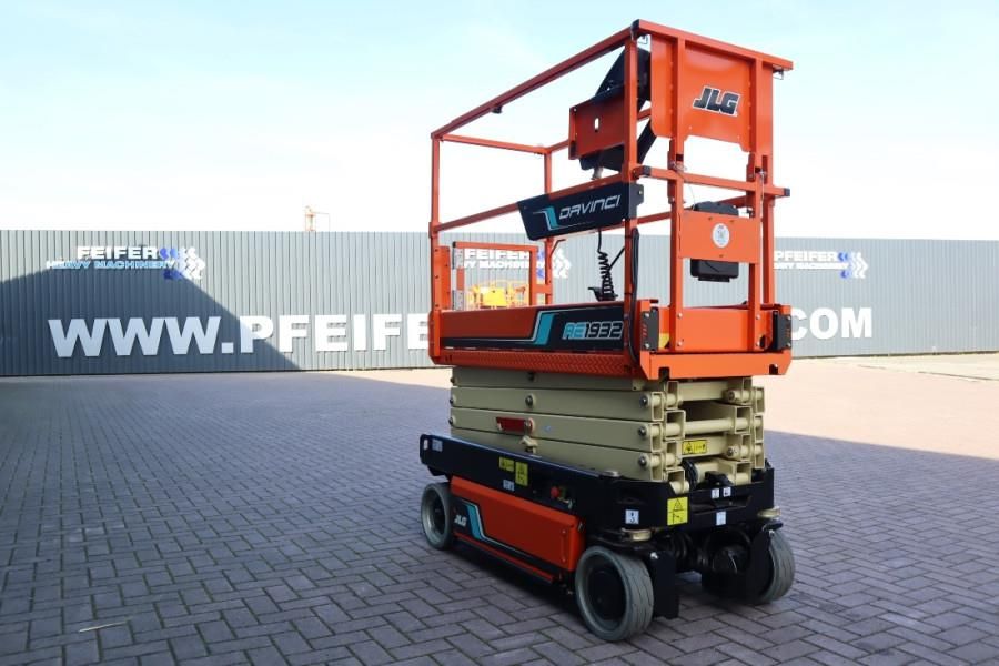 JLG AE1932 All Electric, 7.6m Working Height, 275kg Ca