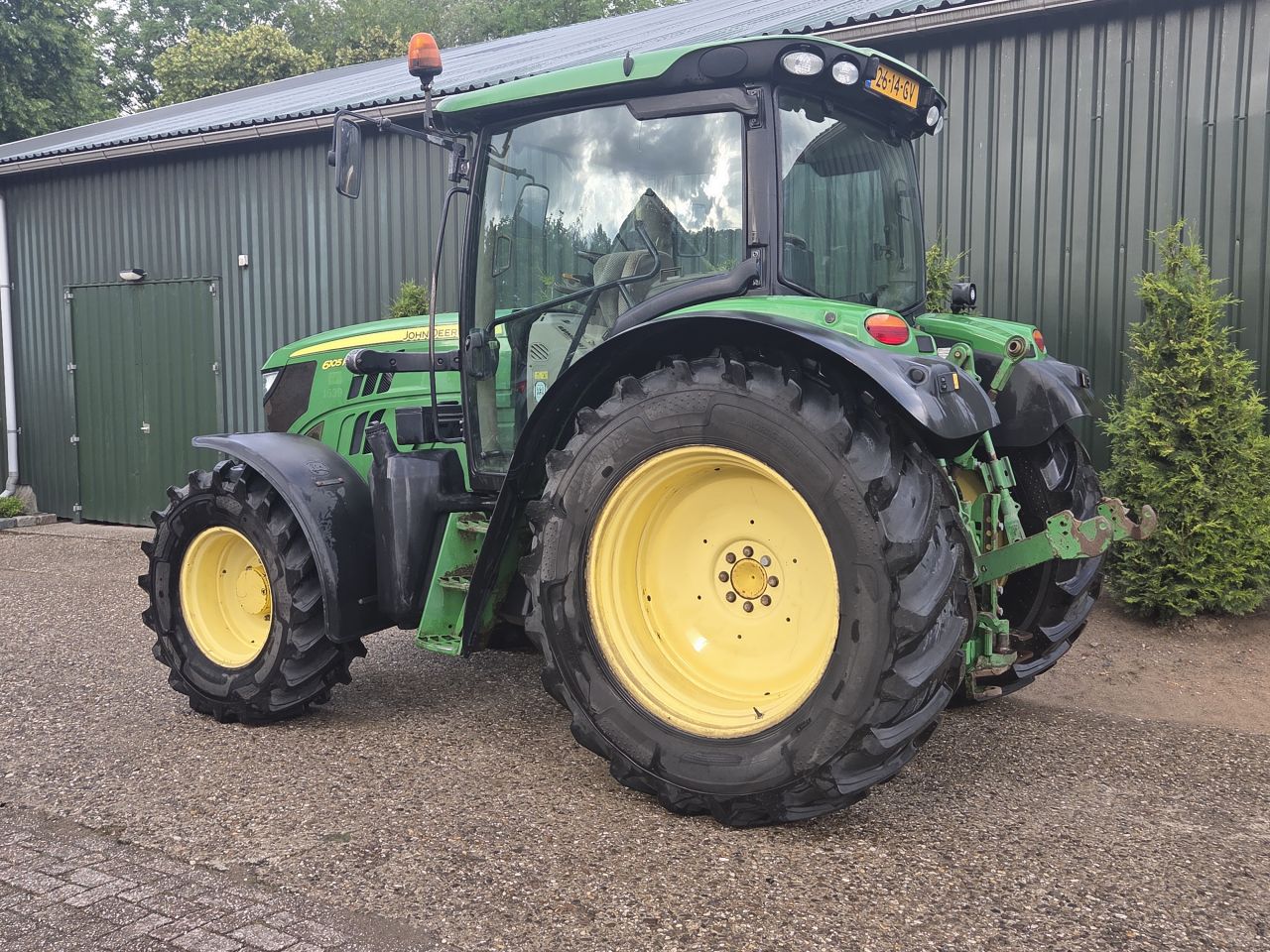 John Deere 6105R PowerQuad