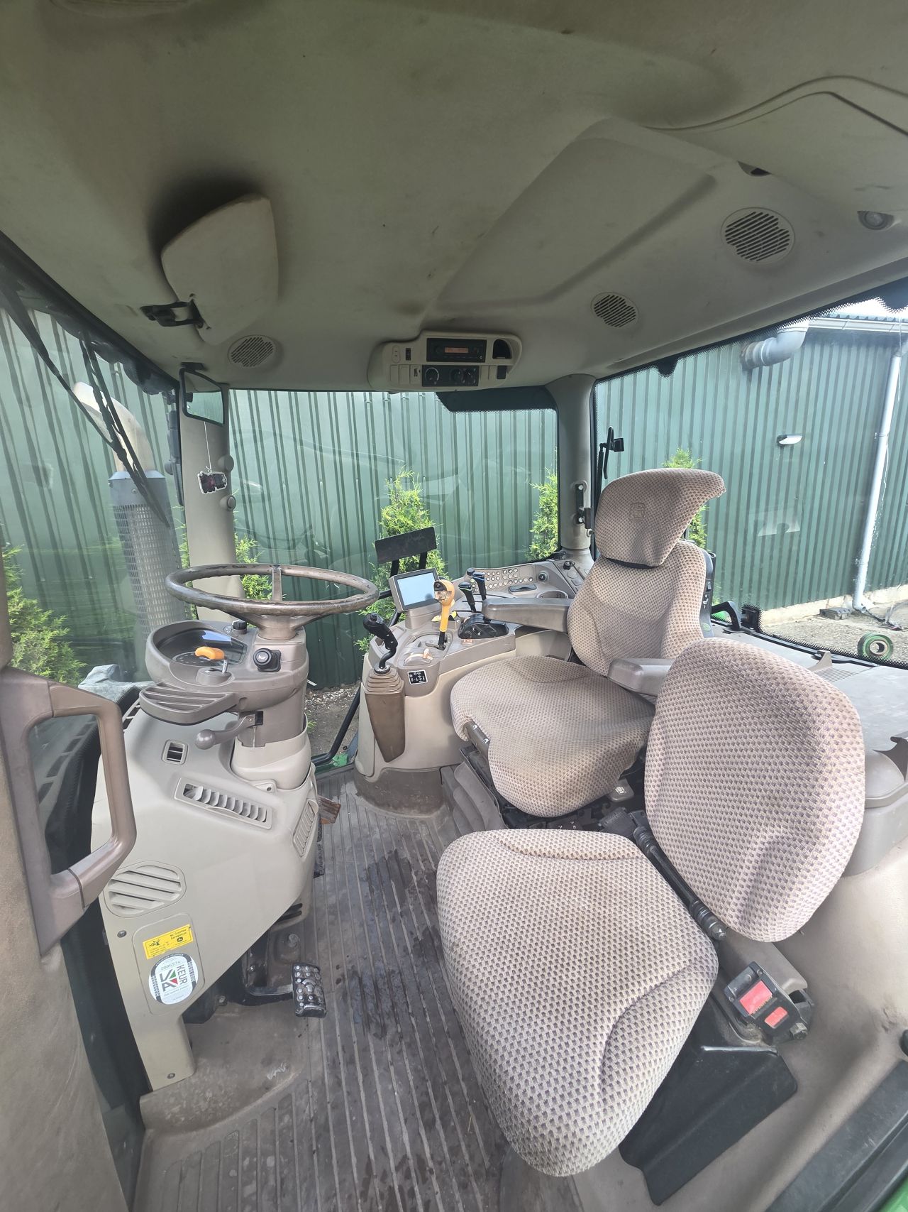 John Deere 6105R PowerQuad
