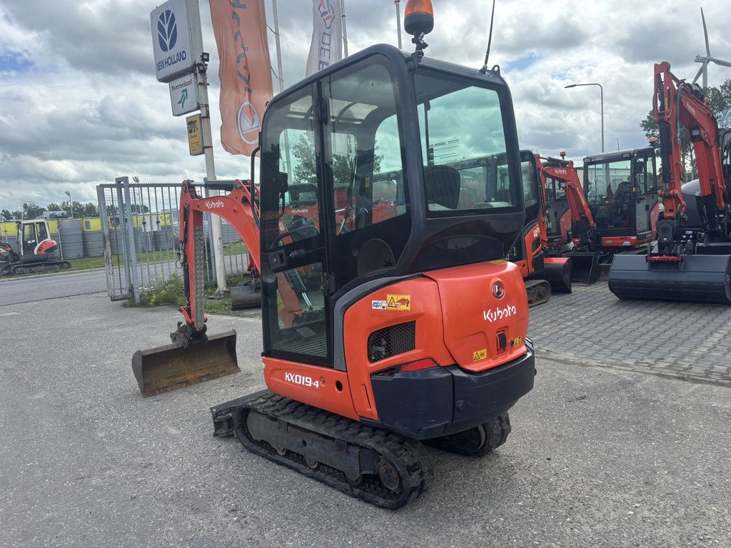 KUBOTA KX019-4
