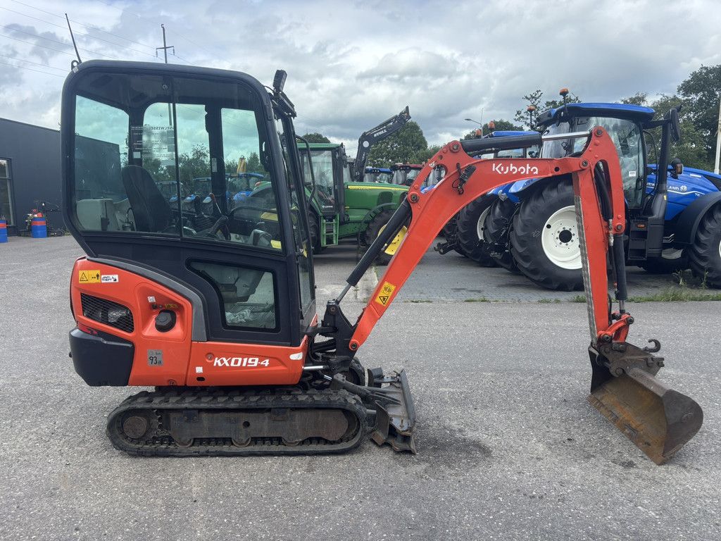 KUBOTA KX019-4