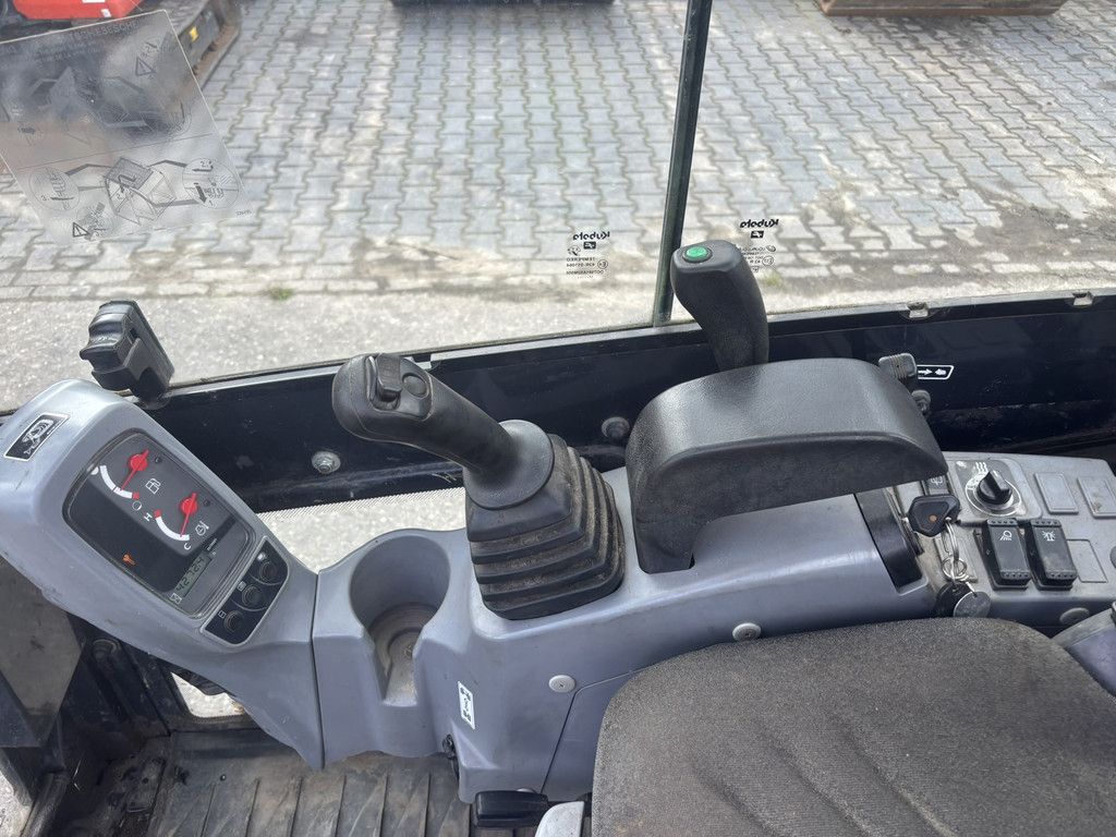 KUBOTA KX019-4