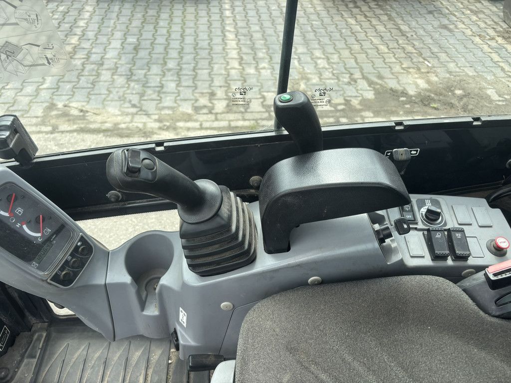 Kubota KX019-4