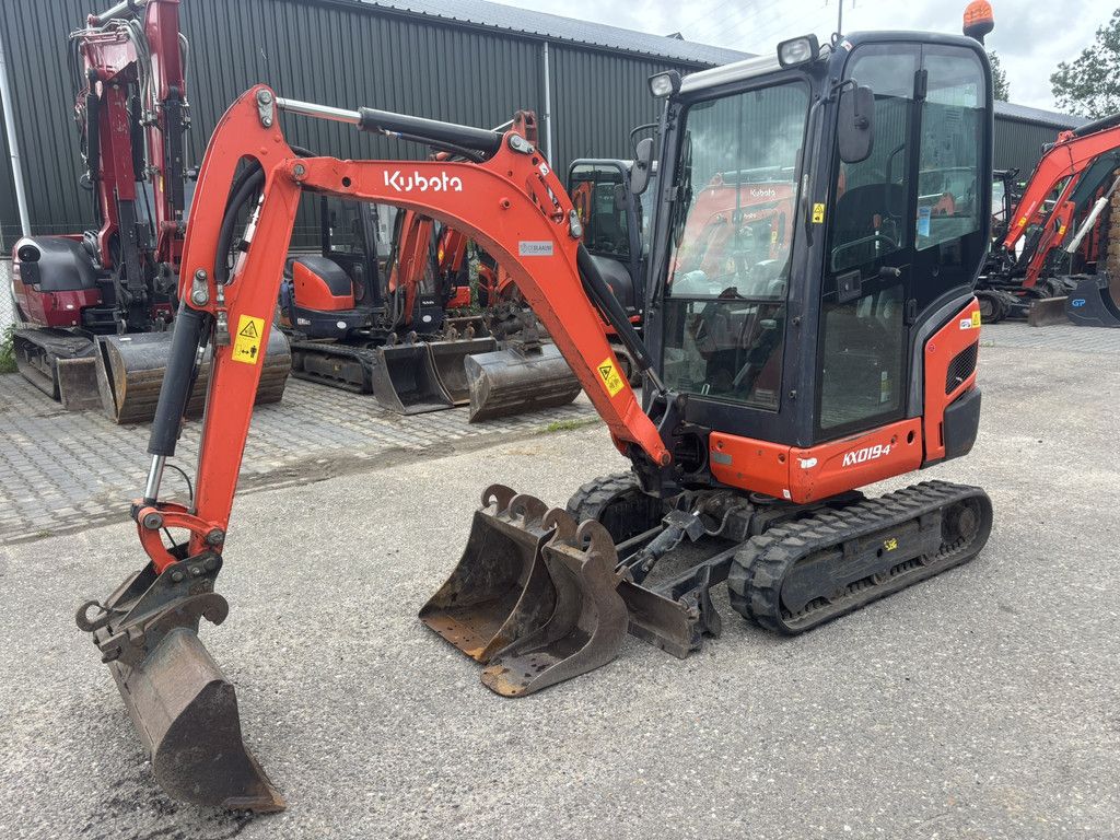 KUBOTA KX019-4