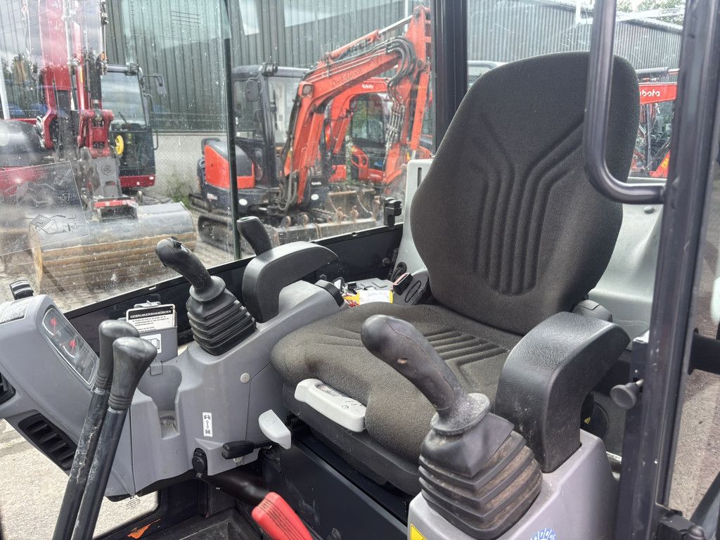 KUBOTA KX019-4