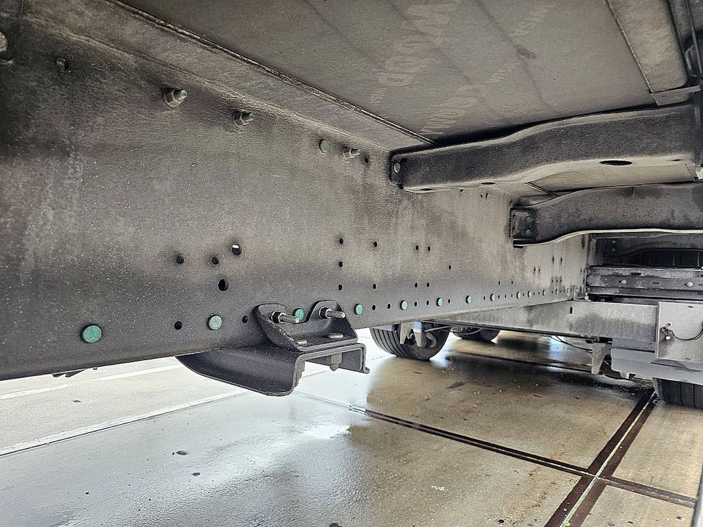 SCHMITZ SCB* S3T mega lifting roof