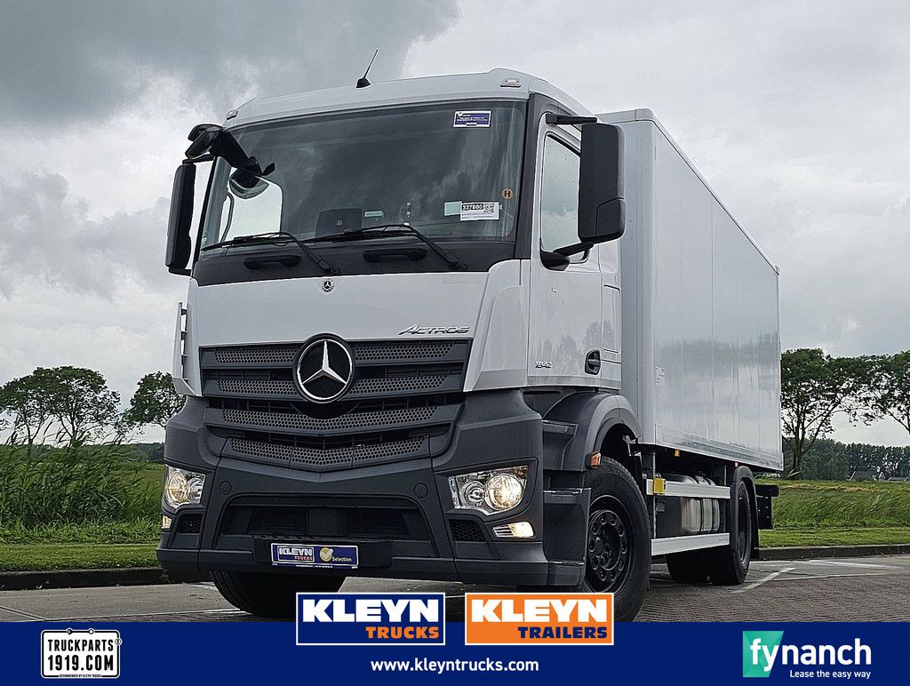 MERCEDES-BENZ ACTROS 1842 wb 460 box 611 cm