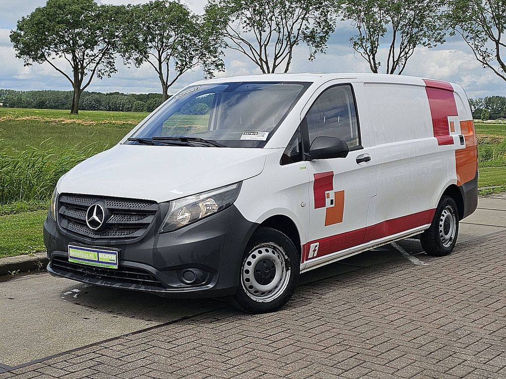 MERCEDES-BENZ VITO 111 l2 euro6 3-zits