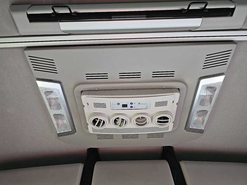RENAULT T 520